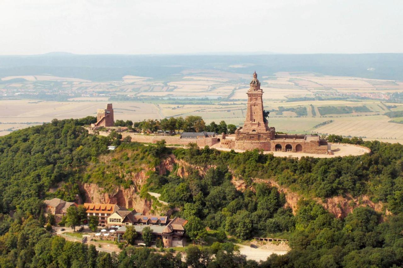 Burghof Kyffhaeuser باد فرانكنهاوزن المظهر الخارجي الصورة
