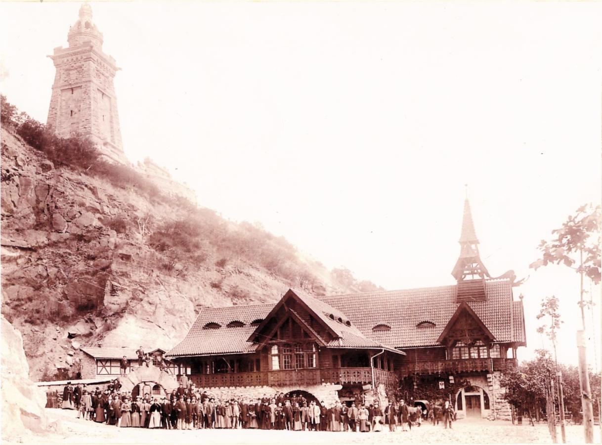 Burghof Kyffhaeuser باد فرانكنهاوزن المظهر الخارجي الصورة