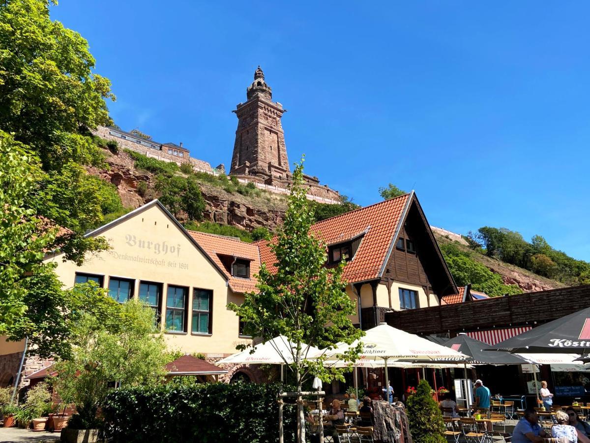 Burghof Kyffhaeuser باد فرانكنهاوزن المظهر الخارجي الصورة