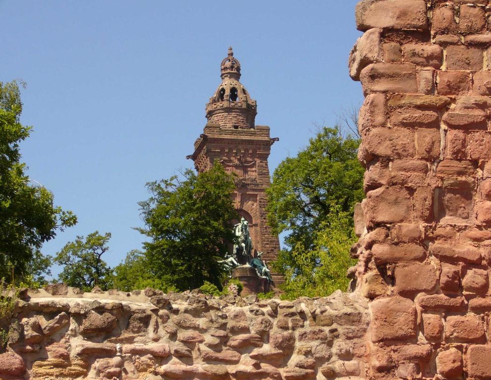 Burghof Kyffhaeuser باد فرانكنهاوزن المظهر الخارجي الصورة
