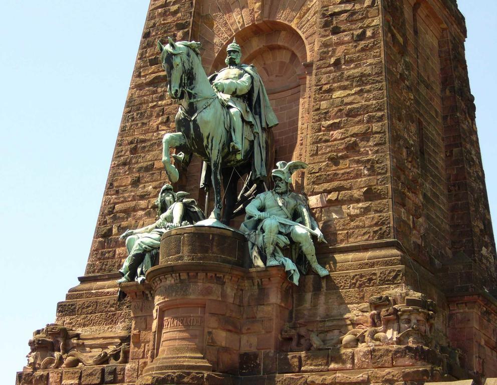 Burghof Kyffhaeuser باد فرانكنهاوزن المظهر الخارجي الصورة